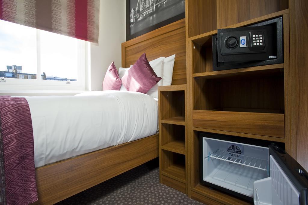 London Court Hotel Стая снимка