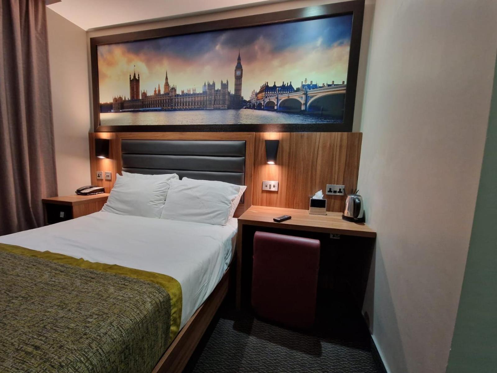 London Court Hotel Екстериор снимка