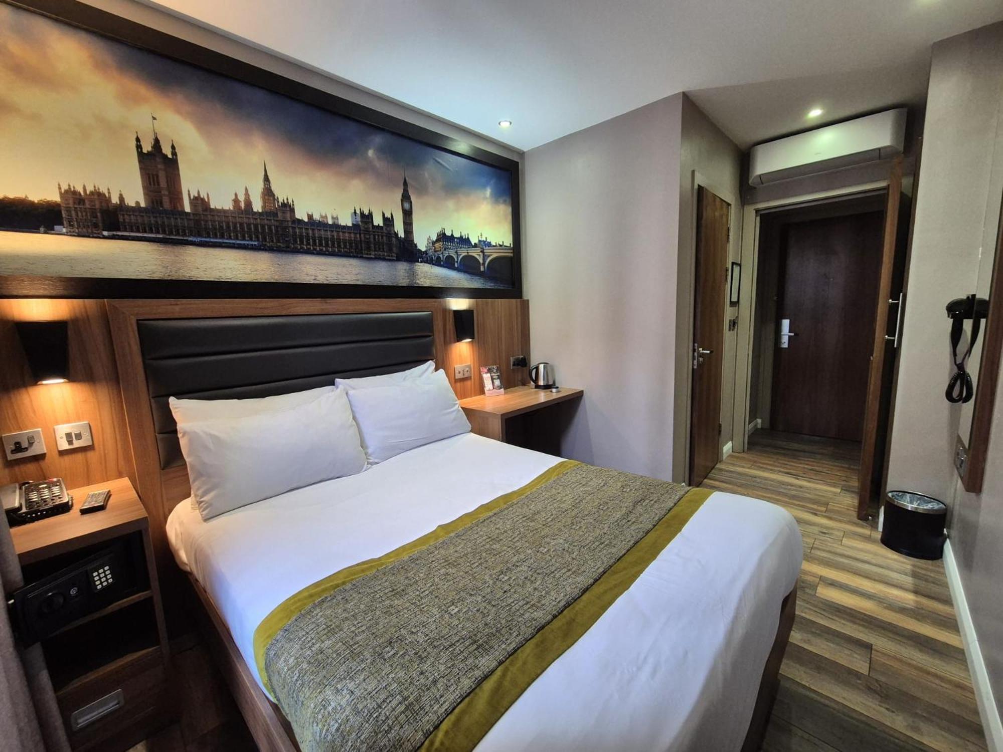 London Court Hotel Екстериор снимка