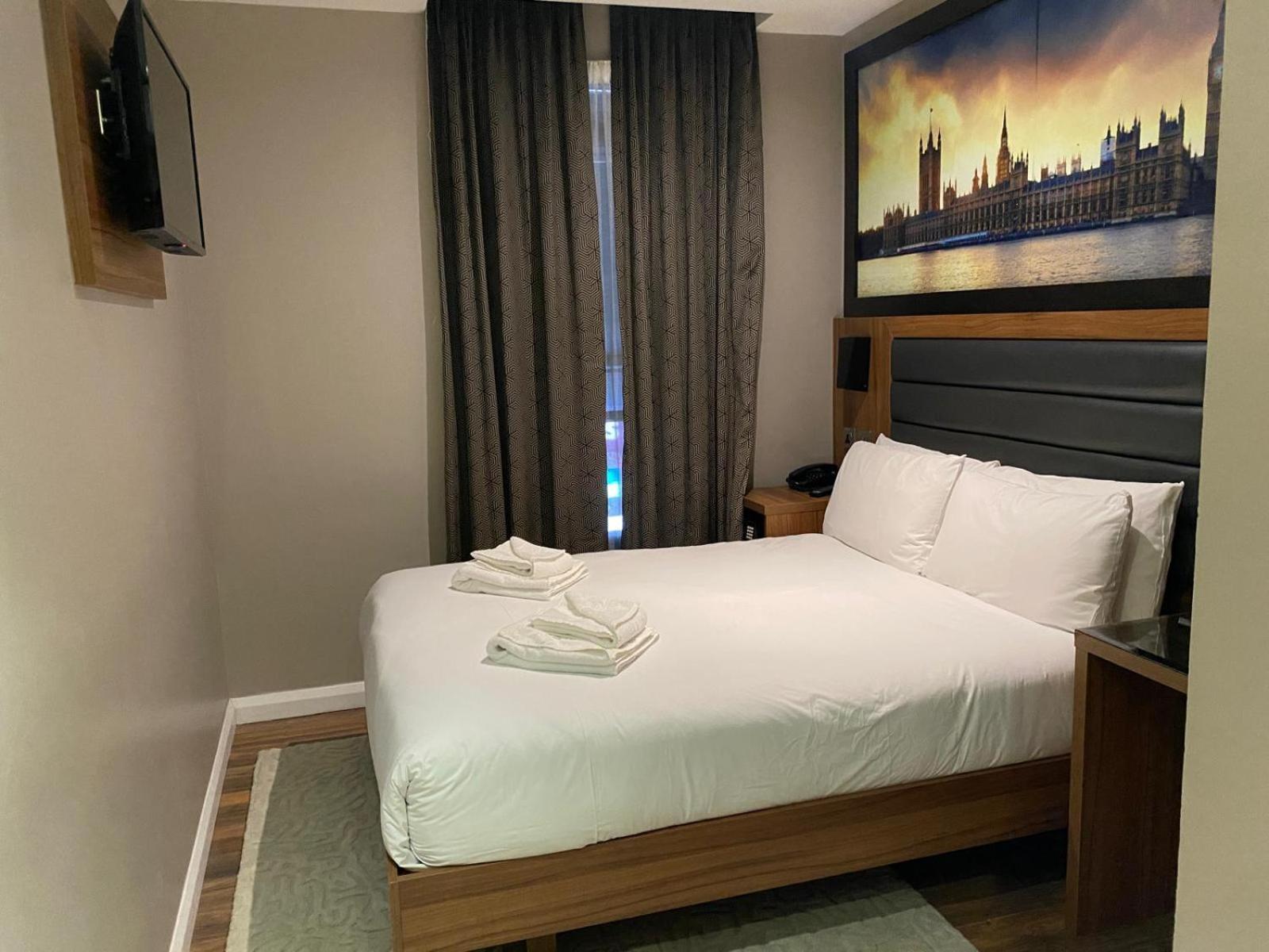 London Court Hotel Екстериор снимка