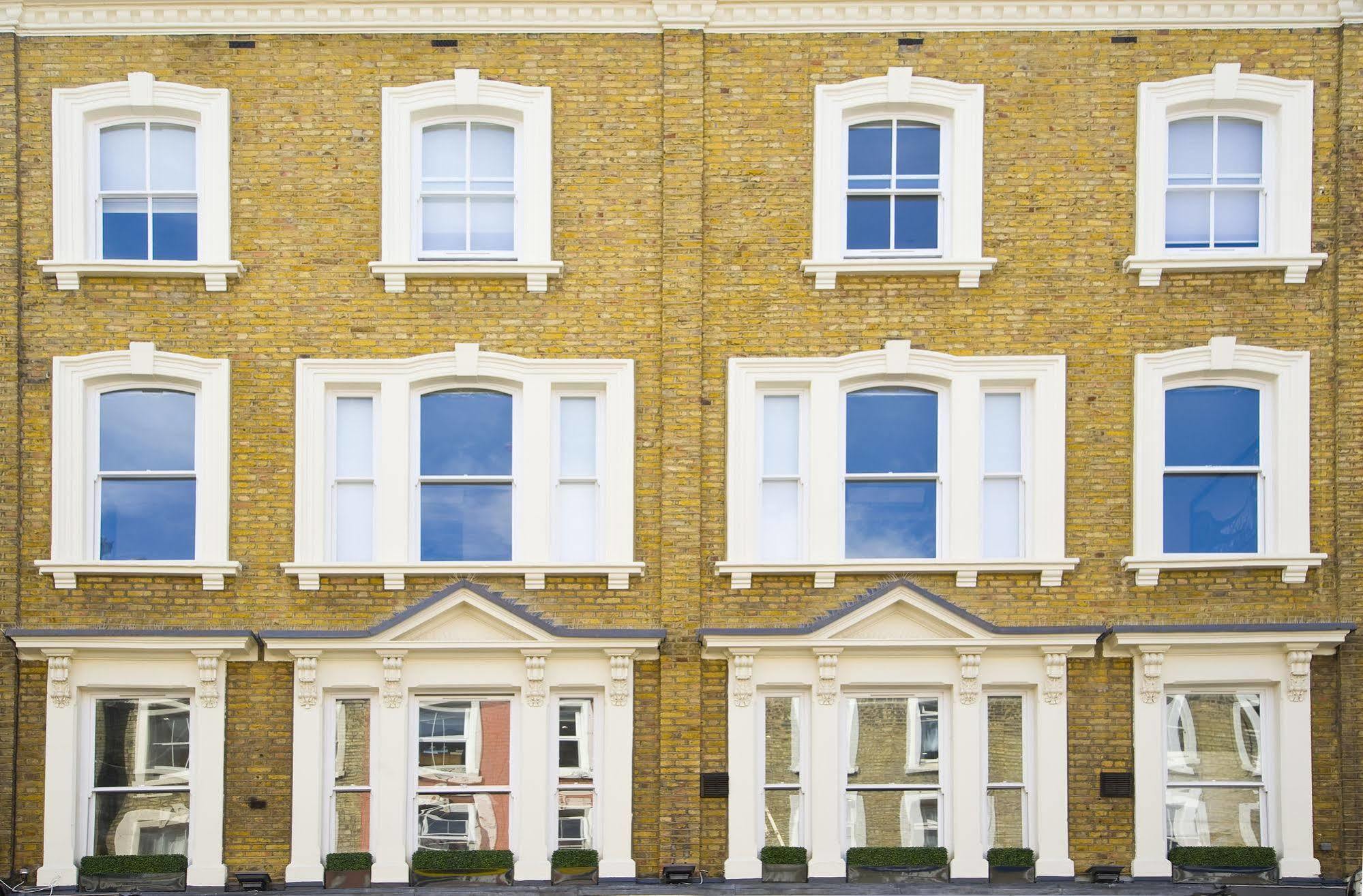 London Court Hotel Екстериор снимка