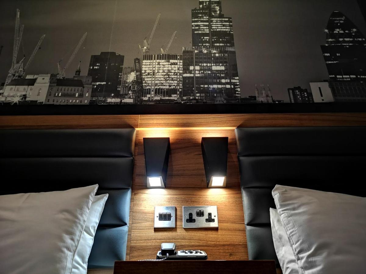 London Court Hotel Екстериор снимка